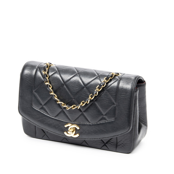 Chanel Diana Flap Bag - Picture 7 of 8